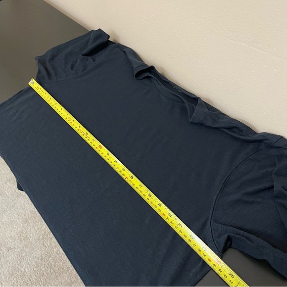 Fabletics Black Burnout Material T-Shirt - Picture 8 of 10